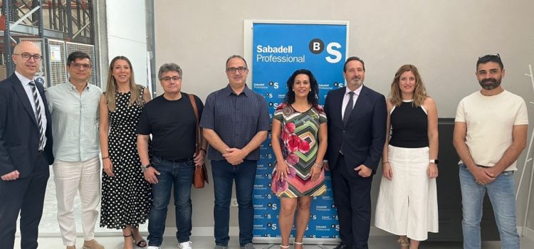 La EGM El Pastoret sella acuerdos con el Ayuntamiento de Monóvar y Banco Sabadell para impulsar el polígono industrial